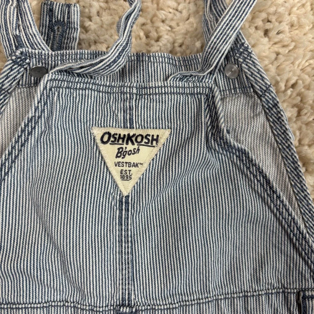 OshKosh B'gosh Overalls Toddler 3T Blue Hickory Stripe Excellent Vestbak‎ Denim